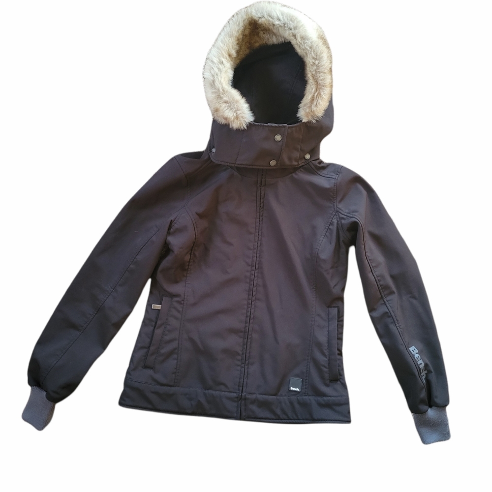 Bench black jacket w/ detachable hood